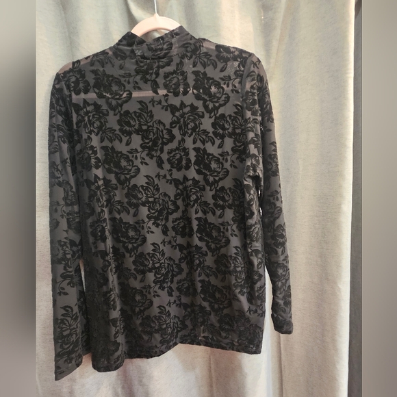 Torrid Black Mesh Top size 0 (L/12) - Picture 4 of 6